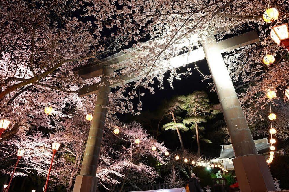 Asaya Hotel Nikko Exterior foto The shrine in April 2019